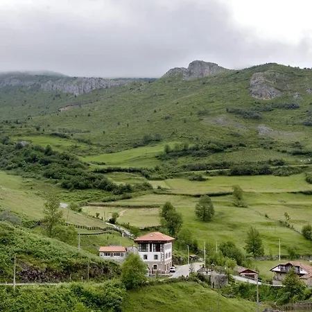 Hétvégi ház Alojamiento Rural Superior El Refugio Tudanca